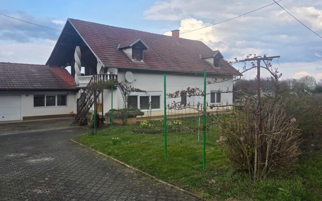 Gradiščak, Sveti Martin na Muri-kuća sa okućnicom